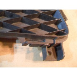 ZAŚLEPKA KRATKA ZDERZAKA PRAWA MAZDA 3 BK BP4K-50C11