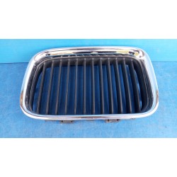 8122237 KRATKA NERKA GRILL ATRAPA LEWA BMW 3 E36 CABRIO
