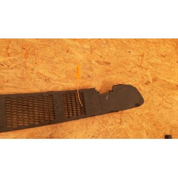 NISSAN ALMERA N16 KRATKA ATRAPA ZDERZAKA PRZÓD 9555M010