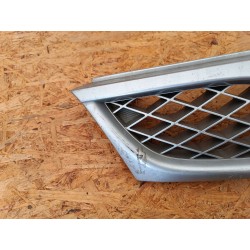 KRATKA GRILL ATRAPA ZDERZAKA PRZÓD 623102N410 NISSAN ALMERA N15