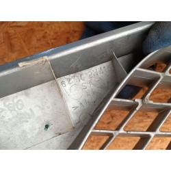 KRATKA GRILL ATRAPA ZDERZAKA PRZÓD 623102N410 NISSAN ALMERA N15