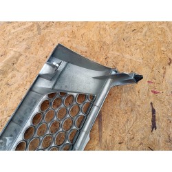 KRATKA GRILL ATRAPA ZDERZAKA PRZÓD 62310VK000 NISSAN NAVARA D22 LIFT 02-