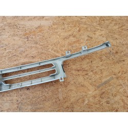 KRATKA GRILL ATRAPA ZDERZAKA PRZÓD 623104F100 NISSAN MICRA K11