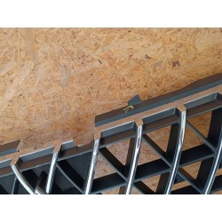 KRATKA GRILL ATRAPA ZDERZAKA PRZÓD MR523853 MITSUBISHI L200 III 2002-