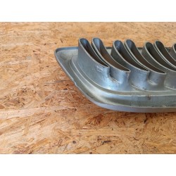 KRATKA GRILL ATRAPA ZDERZAKA PRZÓD KIA CARNIVAL I