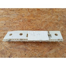 852261CA0A INFINITI QX70 FX ŚLIZG PRAWY TYŁ MOCOWANIE WSPORNIK