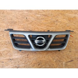 KRATKA GRILL ATRAPA ZDERZAKA PRZÓD 623108H700 NISSAN X-TRAIL T30 01-