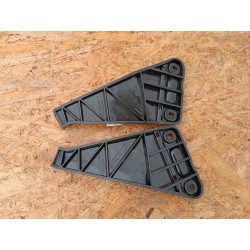 ŚLIZG LEWY PRAWY TYŁ KOMPLET MOCOWANIE WSPORNIK ZDERZAKA INFINITI Q30 QX30