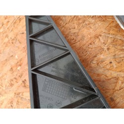 ŚLIZG LEWY PRAWY TYŁ KOMPLET MOCOWANIE WSPORNIK ZDERZAKA INFINITI Q30 QX30