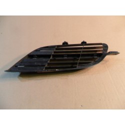 ATRAPA KRATKA PRAWA GRILL NISSAN ALMERA TINO