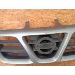 KRATKA GRILL ATRAPA ZDERZAKA PRZÓD 623108H700 NISSAN X-TRAIL T30 01-