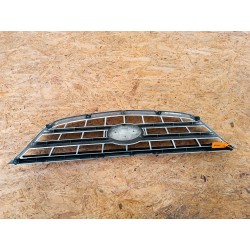 KRATKA GRILL ATRAPA ZDERZAKA PRZÓD OK2EF50710 KIA CARENS II 2002-