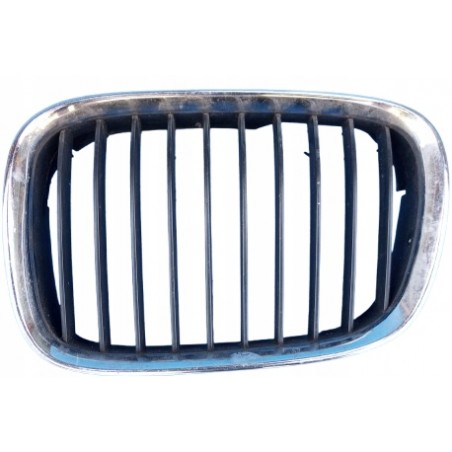 8159311 KRATKA NERKA ZDERZAKA GRILL ATRAPA LEWA BMW E39