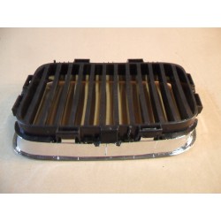 NERKA KRATKA ZAŚLEPKA ATRAPA GRILL PRAWA BMW E36 3