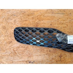 KRATKA GRILL ATRAPA ZDERZAKA PRZÓD TY0734001 TOYOTA YARIS I LIFT 03-