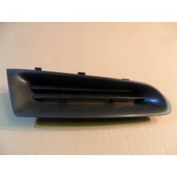 KRATKA ZAŚLEPKA ZDERZAKA PRAWA RENAULT CLIO III