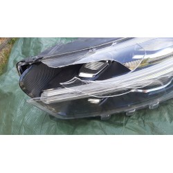 LAMPA LEWY PRZÓD EU 32342456 VOLVO XC40 II LED