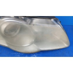 LAMPA PRAWY PRZÓD ANGLIK UK VW PASSAT B6 3C0941006K SOCZEWKA