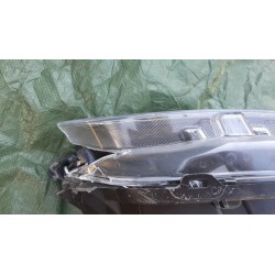 LAMPA LEWY PRZÓD EU 32342456 VOLVO XC40 II LED