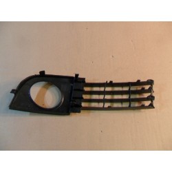 KRATKA ZAŚLEPKA HALOGENU PRAWA AUDI A6 C5 FL 01-05