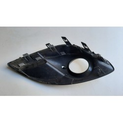 ZAŚLEPKA HALOGENU ZDERZAKA PRAWA OPEL CORSA D