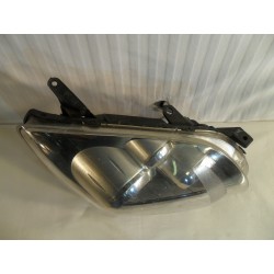 LAMPA PRAWY PRZÓD REFLEKTOR XENON EU TOYOTA AVENSIS T25 LIFT 2006-