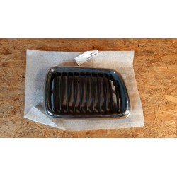 8185802 ATRAPA GRILL NERKA PRAWA BMW 3 E36 51.13-8185802
