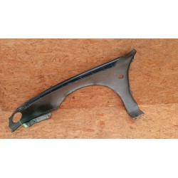 TOYOTA COROLLA E11 97- BŁOTNIK PRAWY PRZÓD