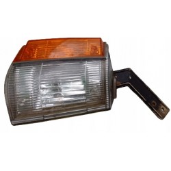 KIERUNKOWSKAZ PRAWY LAMPA PRZÓD NISSAN CHERRY N12