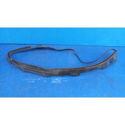 USZCZELKA REFLEKTORA LAMPY PRZÓD LEWA A2468260058 MERCEDES W246 B KLASA