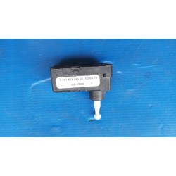 030785332504 SILNICZEK REFLEKTORA LAMPY PRZÓD RENAULT CLIO IV 4