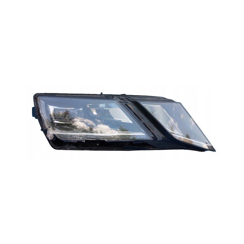 LAMPA PRAWY PRZÓD EU REFLEKTOR 5E1941016D SKODA OCTAVIA III 3 LIFT LED