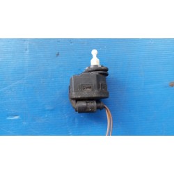 3B0941295C SILNICZEK REFLEKTORA LAMPY PRZÓD AUDI A3 S3 8L VW PASSAT B5