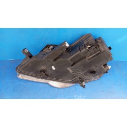 LAMPA REFLEKTOR PRAWY PRZÓD EU VW PASSAT B6 VOLKSWAGEN PASSAT B6 3C0941006N