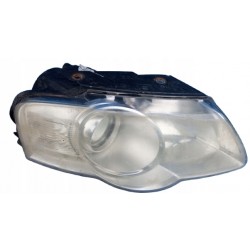 LAMPA PRAWY PRZÓD ANGLIK UK VW PASSAT B6 3C0941006K SOCZEWKA