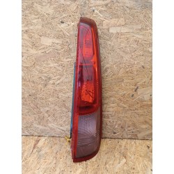 NISSAN X-TRAIL T30 LAMPA PRAWY TYŁ TYLNA