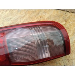 NISSAN X-TRAIL T30 LAMPA PRAWY TYŁ TYLNA