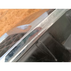 KRATKA GRILL ATRAPA ZDERZAKA PRZÓD 2310EB400 NISSAN NAVARA D40