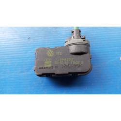 1J0941295F SILNICZEK REFLEKTORA LAMPY PRZÓD REGULACJI VW GOLF IV AUDI A3