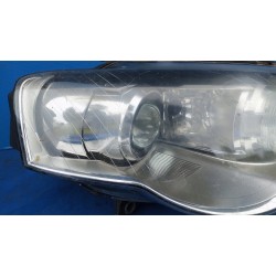 LAMPA PRAWY PRZÓD XENON SKRĘTNY 3C0941752G VW PASSAT B6 EUROPA SOCZEWKA