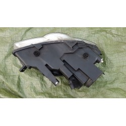 LAMPA LEWY PRZÓD VOLKSWAGEN PASSAT B6 EUROPA