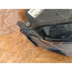 LAMPA PRAWY PRZÓD EU REFLEKTOR 8K0941004 XENON AUDI A4 B8