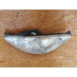 LAMPA LEWY PRZÓD EU REFLEKTOR 9683683680 89901970 PEUGEOT 207 SOCZEWKA