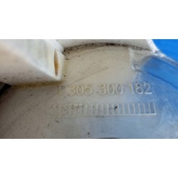 OBUDOWA ODBŁYŚNIK XENON LAMPY LEWY PRZÓD VW GOLF IV 4 1305300182