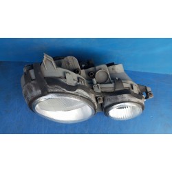 LAMPA PRAWY PRZÓD REFLEKTOR XENON EU MERCEDES CLK W208