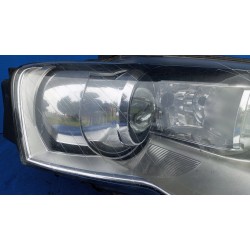 LAMPA PRAWY PRZÓD XENON 3C0941752D VW PASSAT B6 EUROPA SOCZEWKA