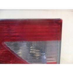 BMW X3 E83 LAMPA TYLNA PRAWA W KLAPE KLAPY