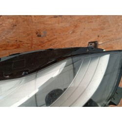 LAMPA PRAWY PRZÓD REFLEKTOR EU 1077376-30-B TESLA MODEL 3 LED