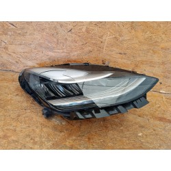 LAMPA PRAWY PRZÓD REFLEKTOR EU 1077376-30-B TESLA MODEL 3 LED