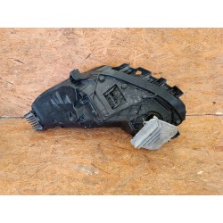 LAMPA PRAWY PRZÓD REFLEKTOR EU 1077376-30-B TESLA MODEL 3 LED